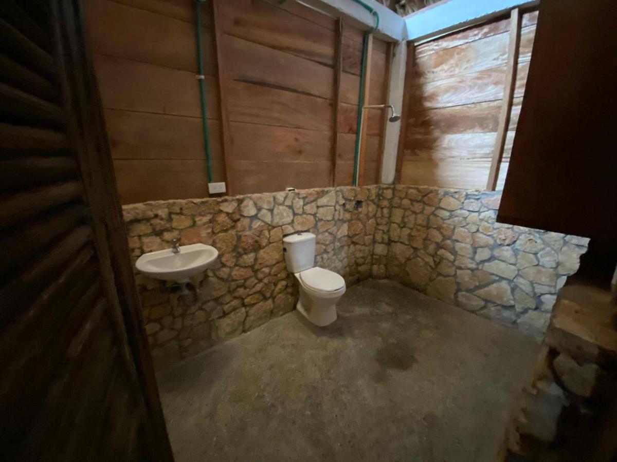 Rainbow Hostel サン・ベルナルド・デル・ビエント エクステリア 写真