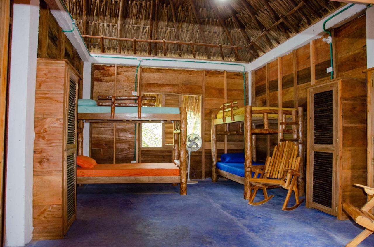 Rainbow Hostel サン・ベルナルド・デル・ビエント エクステリア 写真